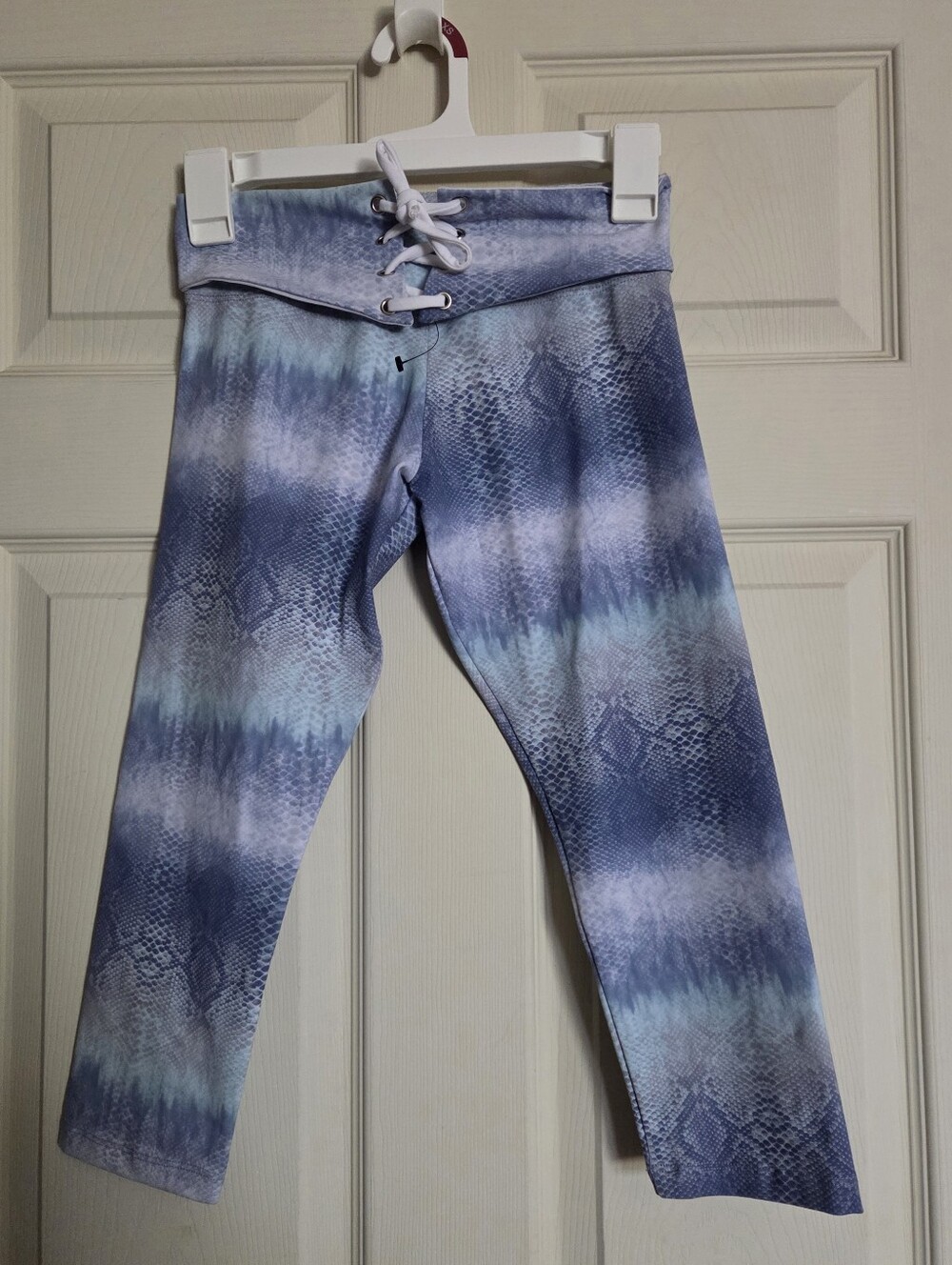 GMove Athletica Blue Tie-Dye Snake-Print Leggings with Lace-Up Waist Size Small